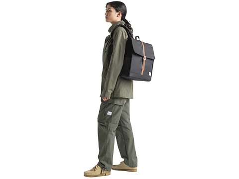 Herschel City рюкзак из переработанного материала объемом 16 л - Серый яркий - рис 5.